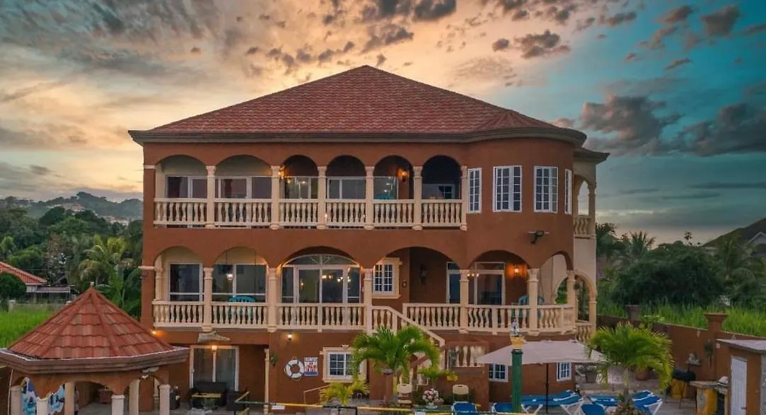 Star-Apple Villa Ocho Rios Jamaica